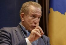 Nervozohet Pacolli, thotë se nuk e merr fjalën më në Kuvend