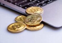 Laptopit të vitit 1989 i duhen 584 milionë vjet për të fituar një dollar nga mihja e bitcoinit