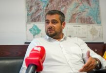 I biri i Ukshin Hotit: Më kërkuan 400 mijë euro për të më dorëzuar të gjallë babain