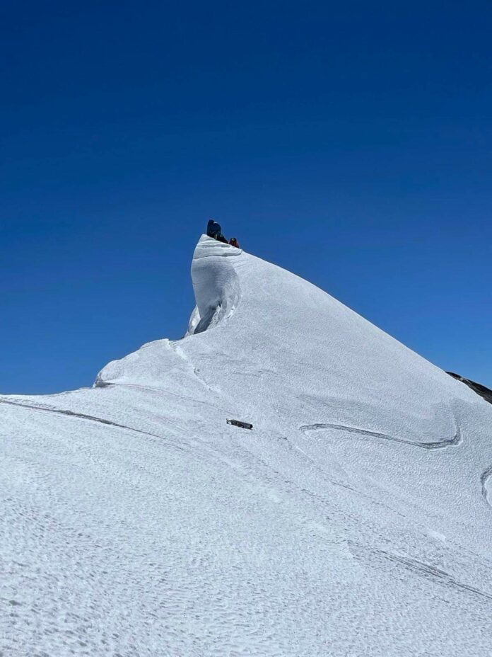 f7ee3130b9999d11662f3b4f7eb13444.0